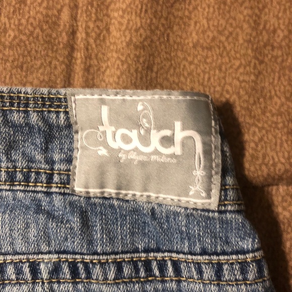 Florida Gator Jeans by Alyssa Milano Touch - Picture 2 of 7